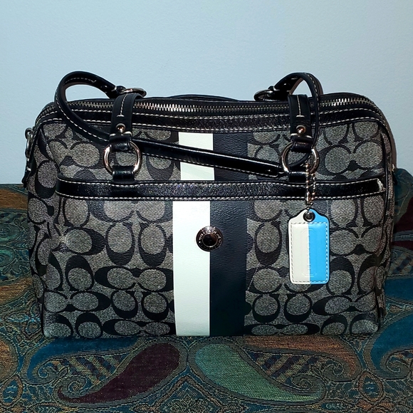 Coach Handbag - Picture 1 of 15